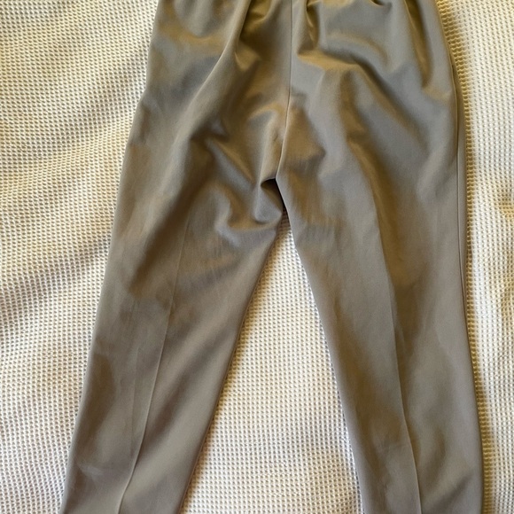 Babaton Taupe pants NWOT - Picture 4 of 5